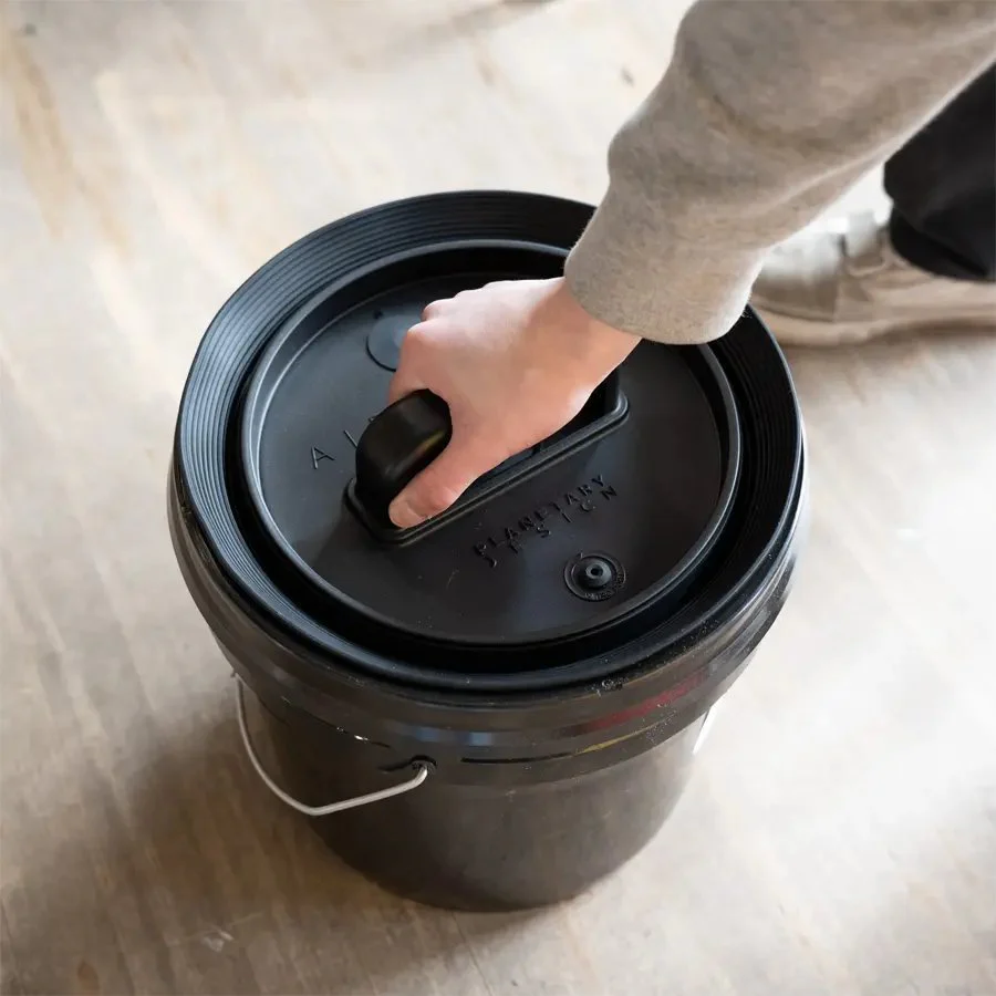 Airscape® Bucket Lid Insert - Image 2